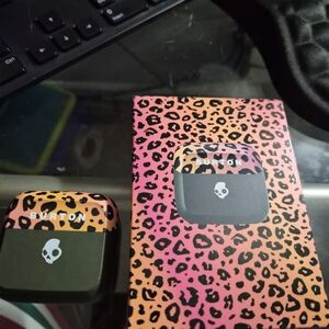 Tim Burton Orange and Black Leopard Print Earbuds with Leopard Print Case